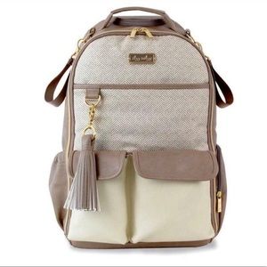 Itzy Ritzy Boss Backpack Diaper Bag Vanilla Latte color